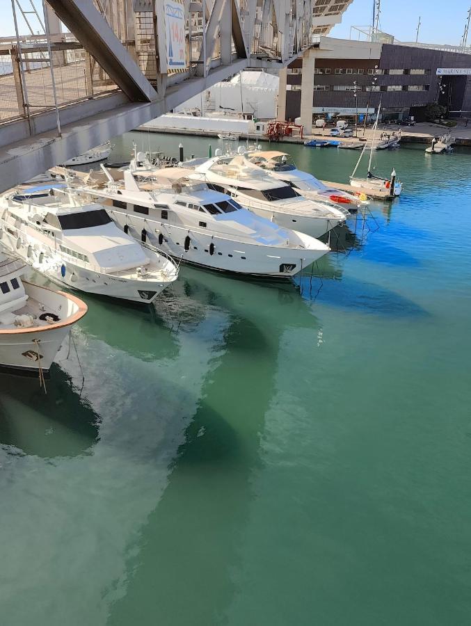 فندق Voyager سان أدريان دي بيزوس المظهر الخارجي الصورة